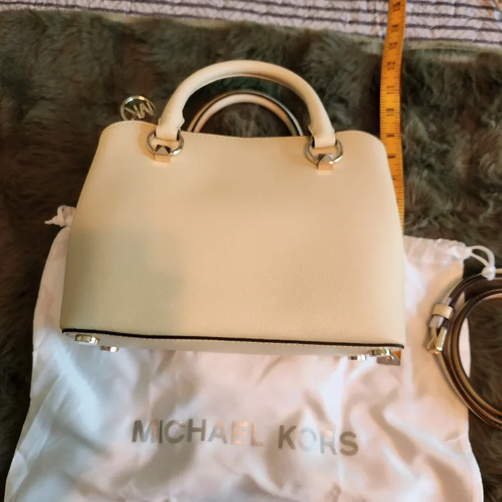 Michael Kors Purse NWOT - Picture 2 of 4